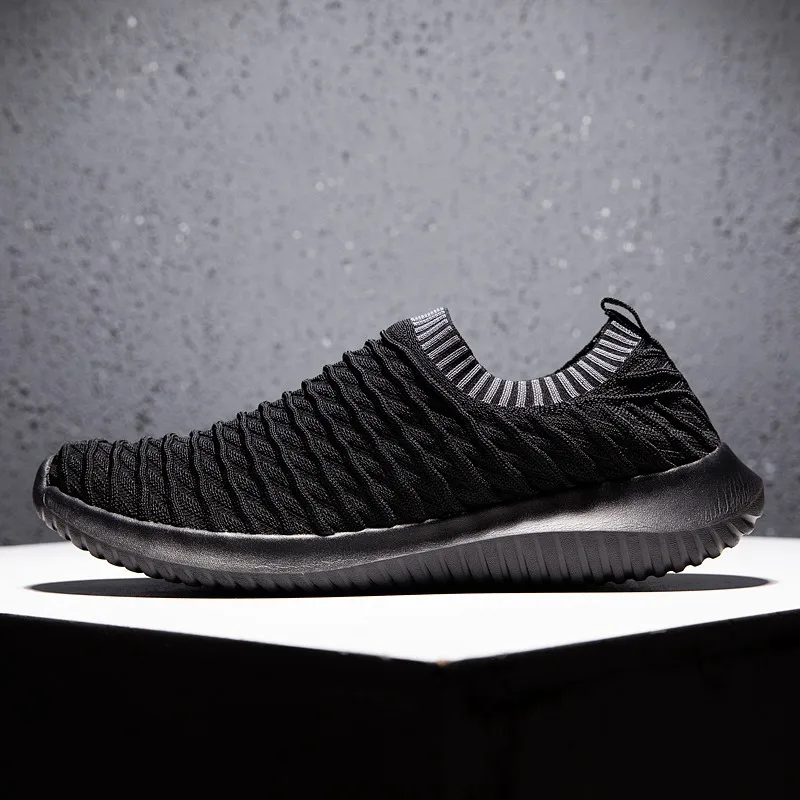 

2021 Hot Casual Shoes Men Mesh Breathable Light Sneakers Men Woman Couple Sock Shoes Black Tenis Masculino Adulto Size 35-46