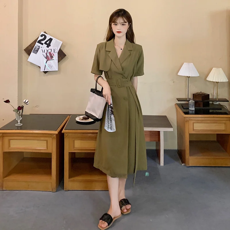 

Military Green Pack Women's Dress Summer 2021 New French Hepburn Temperament Tail Length Smoke