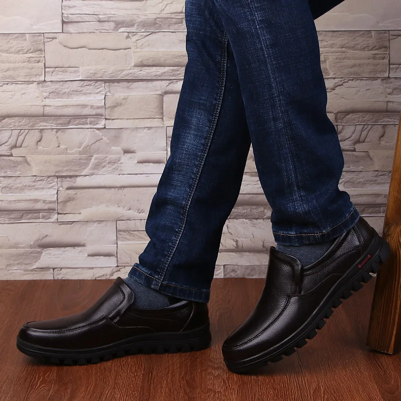 

Genuine Leather Plus Velvet Men Flats shoes Business Casual Shoes Classic Official Loafers Soft Moccasins Male Breathable Flats