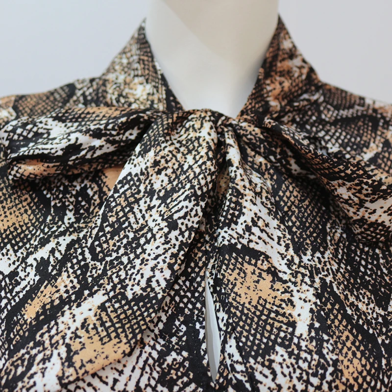 2020 новое летнее шифоновое платье рубашка со змеиным принтом средней длины с