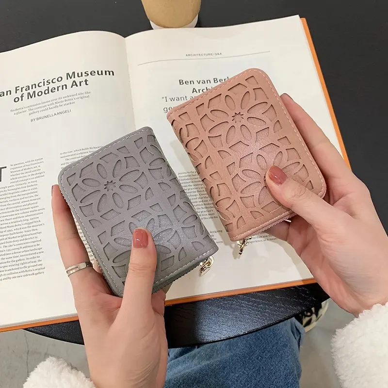 

Women's fashion hollow design women's wallet card bag PU leather beautiful and practical