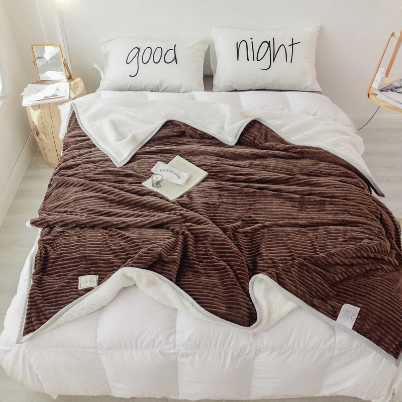 Полосатое бархатное Флисовое одеяло двустороннее супер мягкое плюшевое серый