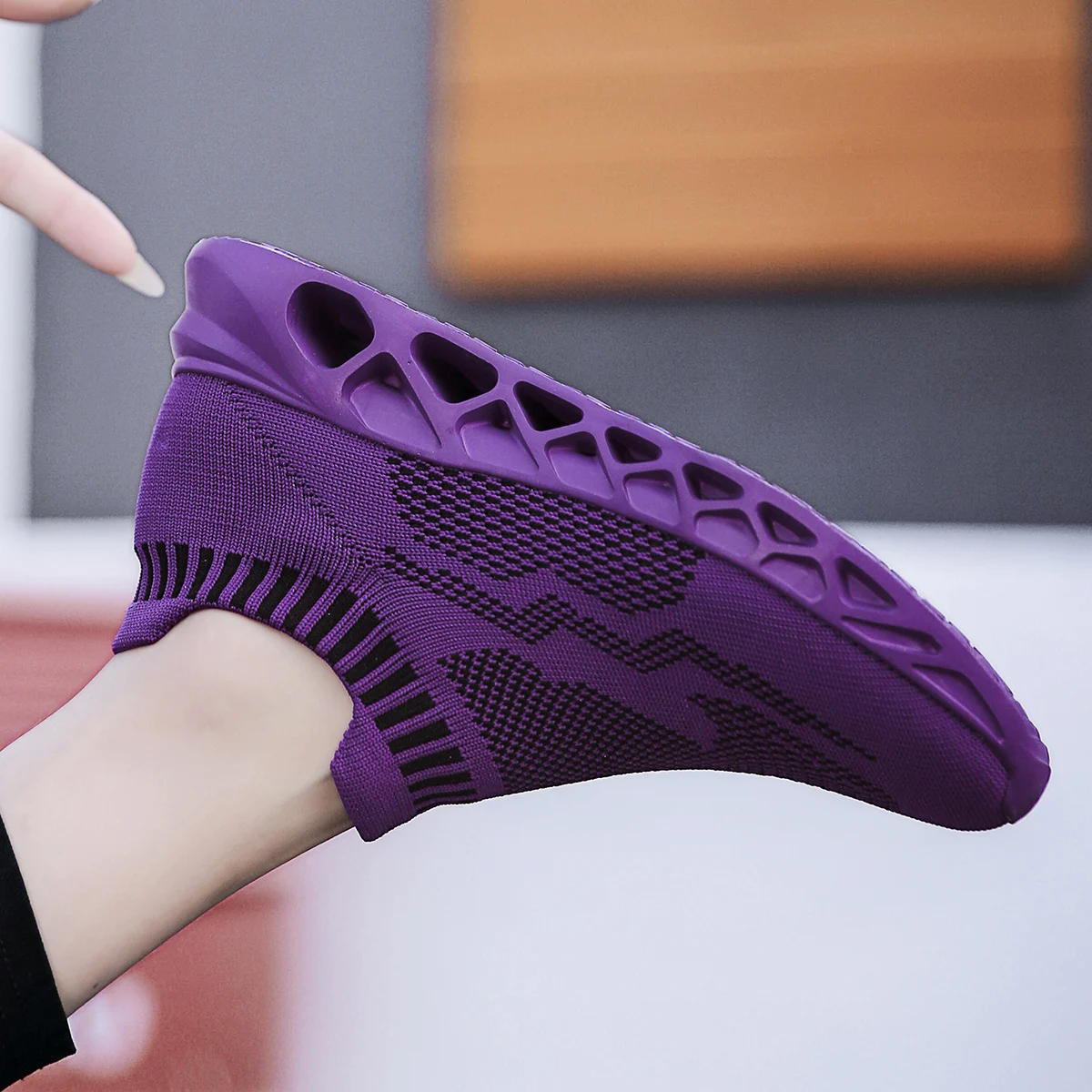 

Running Shoes Three Colors Optional Deerskin Velvet Sneakers Young Girl's Casual Walking Shoes Outdoor Sports Women's Shoes