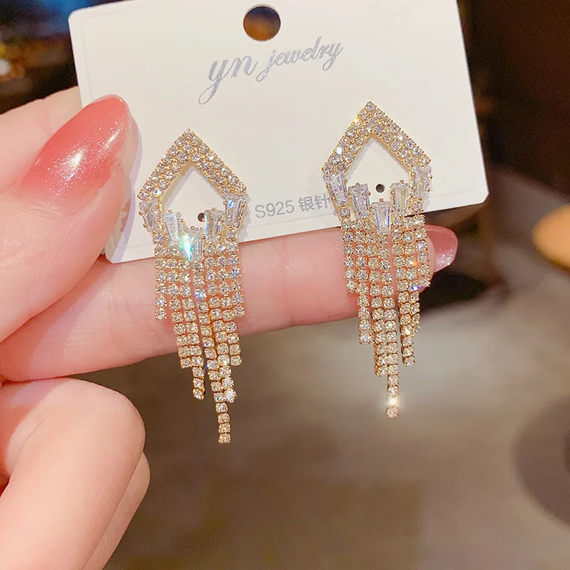 

Ins Hot Sale Micro-inlaid Zircon Hollow Diamond Tassel 14K Real Gold Stud Earrings for Women Cubic Zircon ZC Earrings