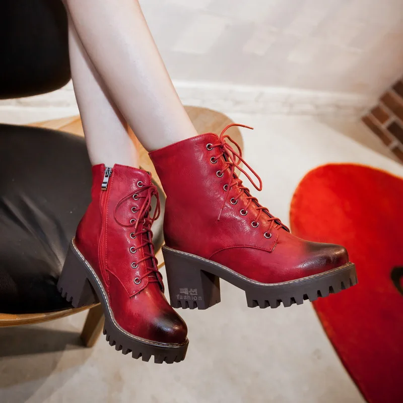 Женские ботинки на высоком квадратном каблуке шнуровке|Женские полусапожки| |