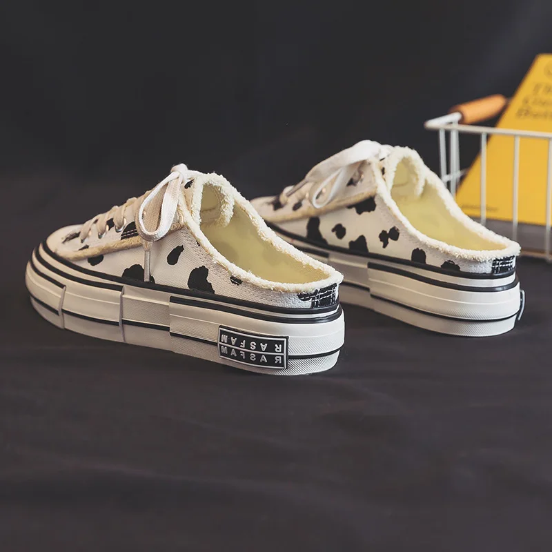 Кроссовки женские с коровьим принтом повседневная обувь на шнуровке толстой