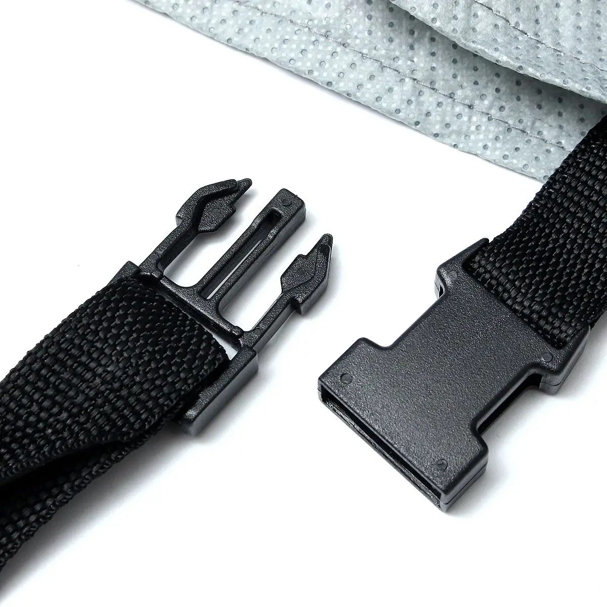 

Grey Waterproof Caravan Tailer Towing Hitch Coupling Lock Cover Reflective Coating Material Rain Dust Protect