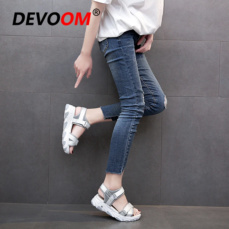 Уличные женские сандалии на платформе массивные кроссовки спортивные походные