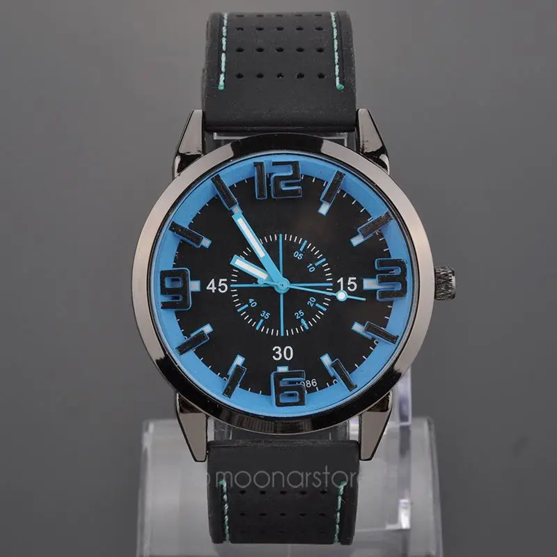 

NEW Men Watches Quartz Watch with Rubber Strap Band Wristwatch for Men's Watch