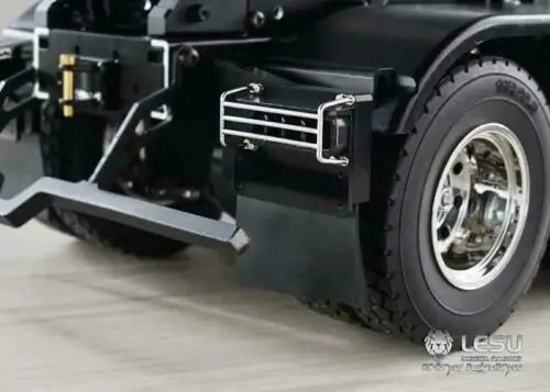 

LESU Metal Taillight Mudguard Fender 1/14 TAMIYA Bz RC Tractor Truck Trailer TH05109-SMT5