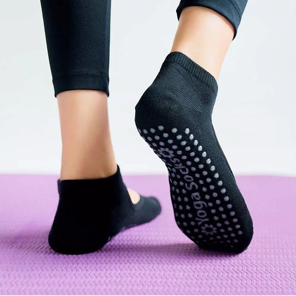 

Women High Quality Pilates Socks Anti-Slip Breathable Backless Yoga Socks Ankle Ladies Ballet Dance Sports Socks for Fitness Gym
