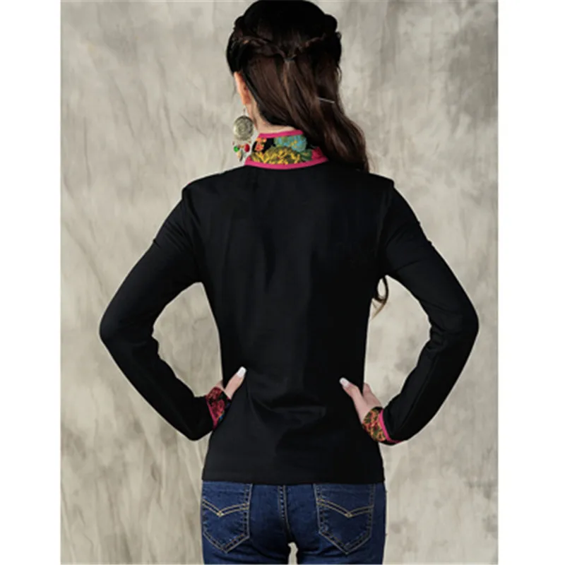 Футболка женская с вышивкой элегантная винтажная брендовая рубашка