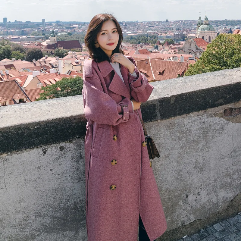 Женское офисное длинное шерстяное пальто однотонное облегающее двубортное