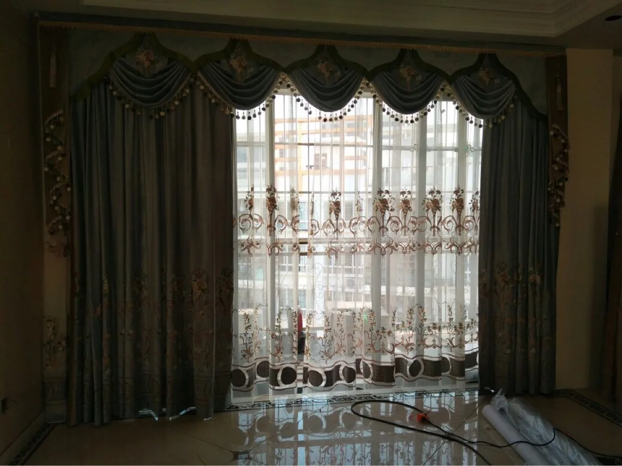 Бархатные занавески с вышивкой в европейском стиле для гостиной и искусственной