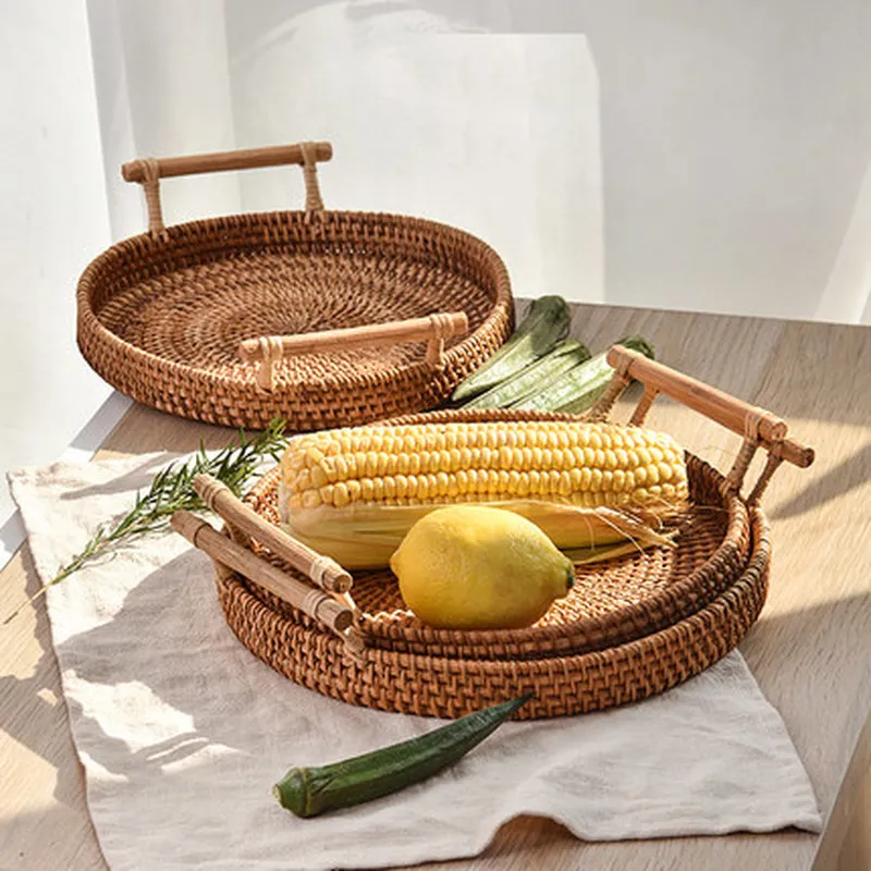 

Manual Rattan Tray Round Bread Storage Basket Fruit Snack Teacup Storage Trays Handmade Basket Decorative Tray Storage Organizer