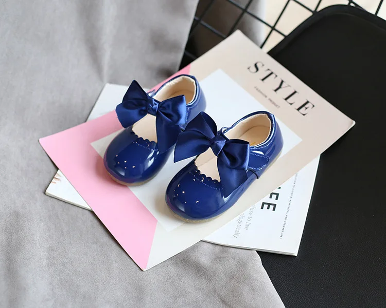 

Newest Summer Kids Shoes 2020 Fashion Leathers Sweet Children Sandals For Girls Toddler Baby Breathable PU Out Bow Shoes