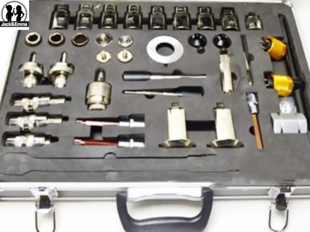 Инструмент для разборки инжектора общей топливной магистрали с алюминиевой