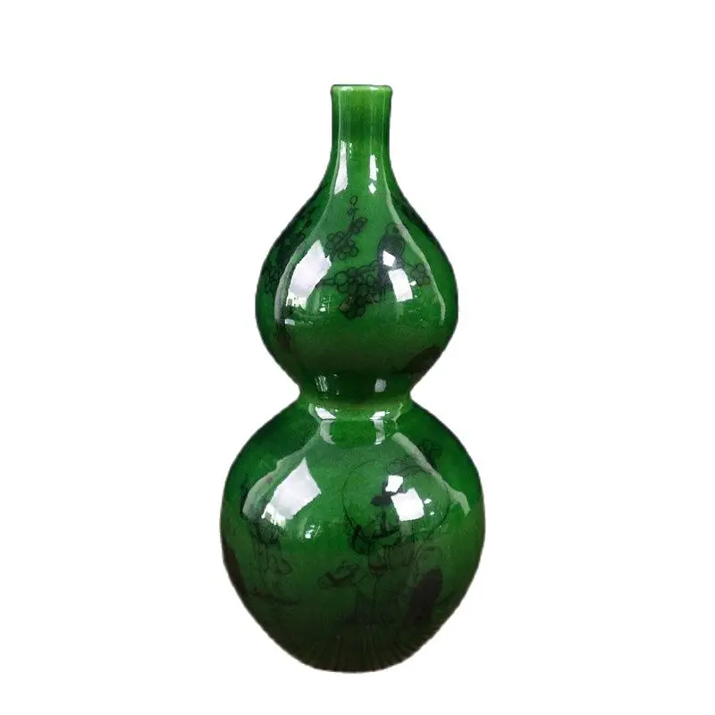 

Китайская старая фарфоровая зеленая глазурованная ваза-тыква с рисунком