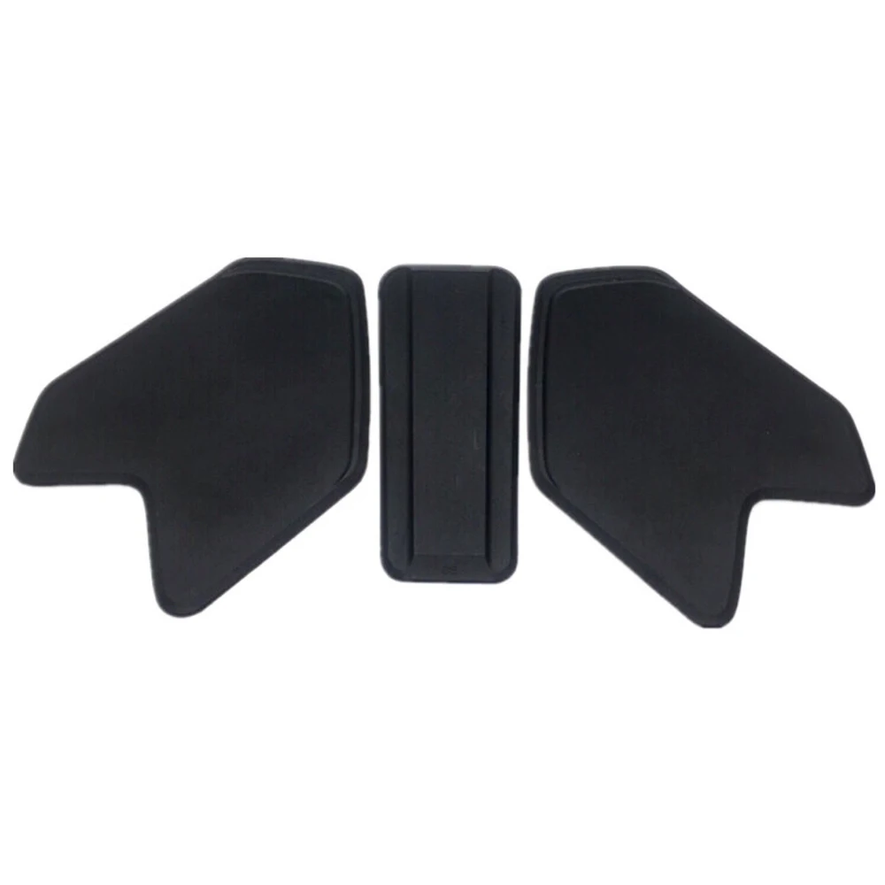 Противоскользящая накладка на колено для мотоцикла с газовым баком и боковым