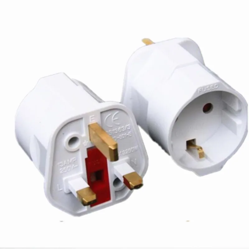 Вилка для розетки великобритания