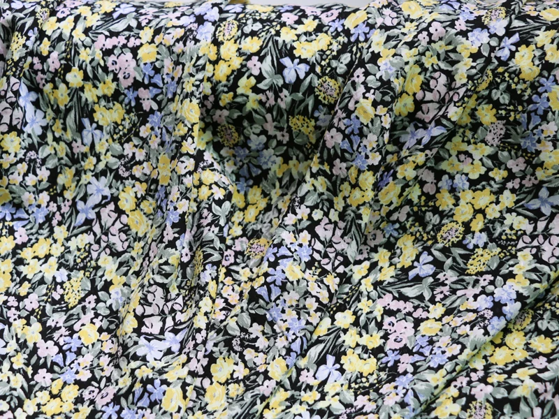 1 meter X 1.4 Retro Dress Material Soft Viscose Fabric Calico | Дом и сад