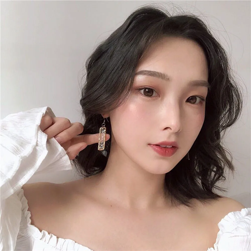 Женские прямоугольные серьги подвески в виде капель масла золотые Корейском