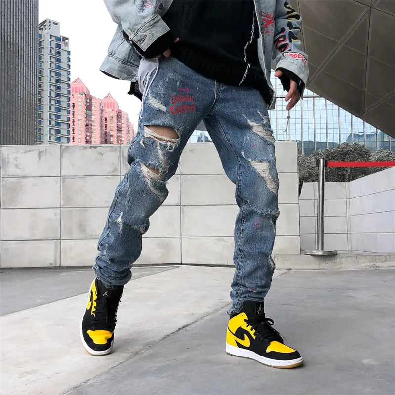 Мужские рваные джинсы с принтом смайлика и граффити уличная одежда в стиле