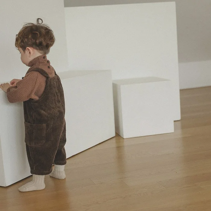 Осенний Детский комбинезон без рукавов модный вельветовый для мальчиков новинка