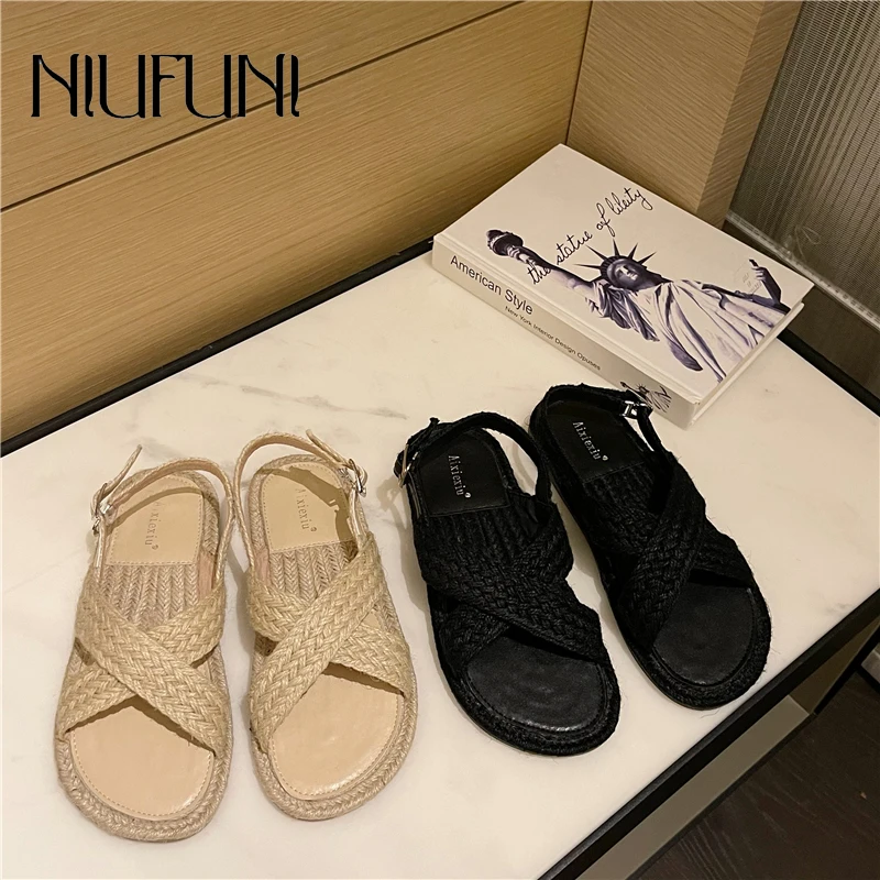 

NIUFUNI Rattan Weave Cross Strap Buckle Flat Women's Sandals Hemp Rope Bottom Summer Casual Beach Sandals Slippers Simple Slides