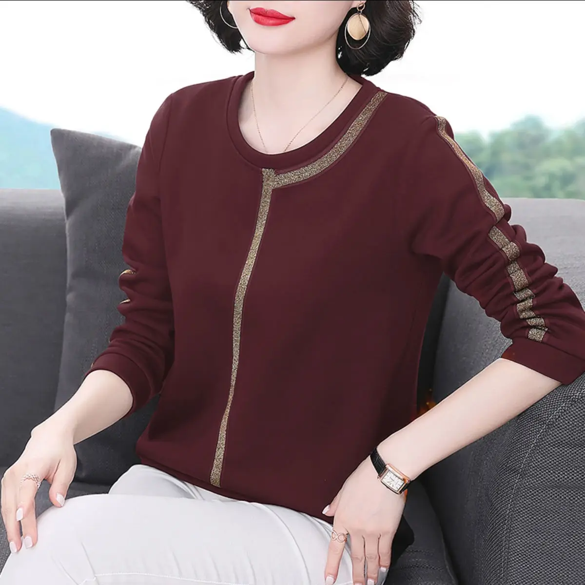 

Autumn and winter women's warm pullover, large size, large size, loose oversized pullover, women's inner base coat