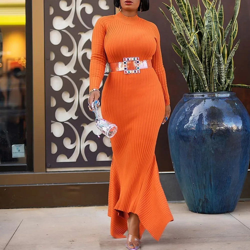 Женское трикотажное платье макси с длинным рукавом черное облегающее Клубное