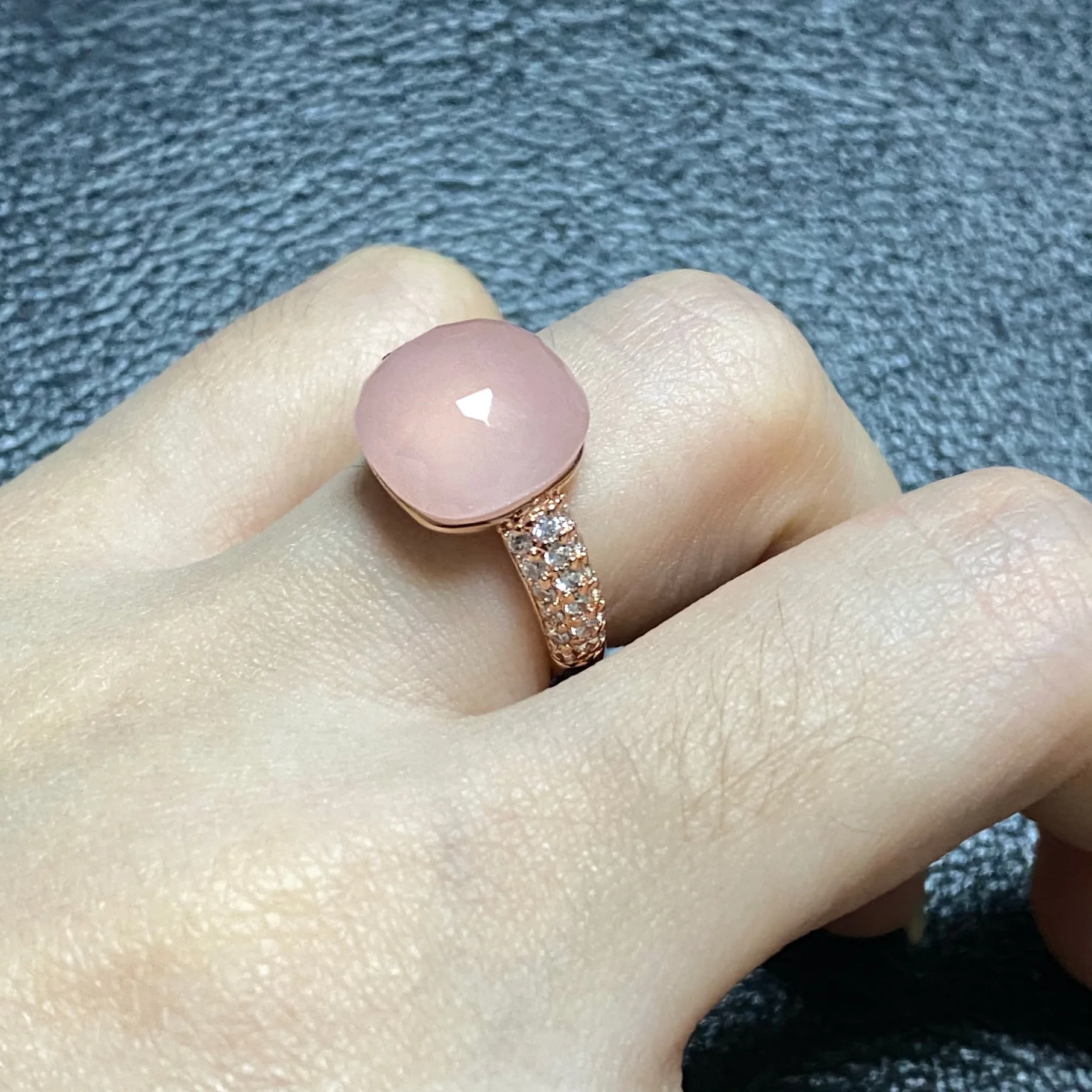 

12,6x6 мм классическое Фирменное кольцо в стиле конфет с цирконом, плоская натуральная искусственная кожа для женщин, Свадебная вечеринка, Модная бижутерия, подарок