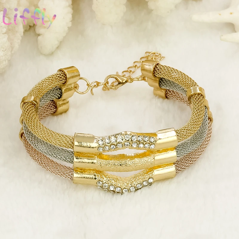 Комплект из колье серёг и кольца с кристаллами | Украшения аксессуары