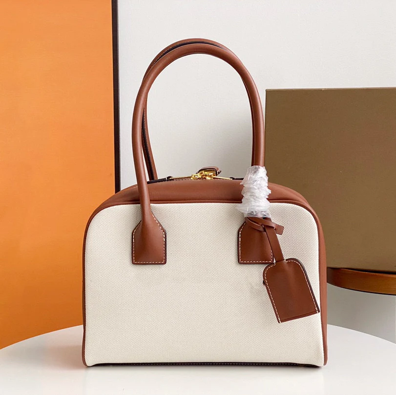 

2021 famous designer handbags, large capacity canvas bags, top quality, really luxurious channel handbags and shopping bags.