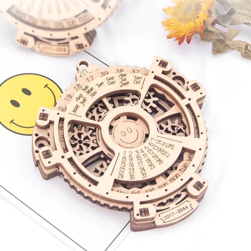Driving Model Of Wood Machinery 3-d Plug-in Stereo Calendar Creative Desktop Furnishings A Birthday Present for kids | Игрушки и хобби
