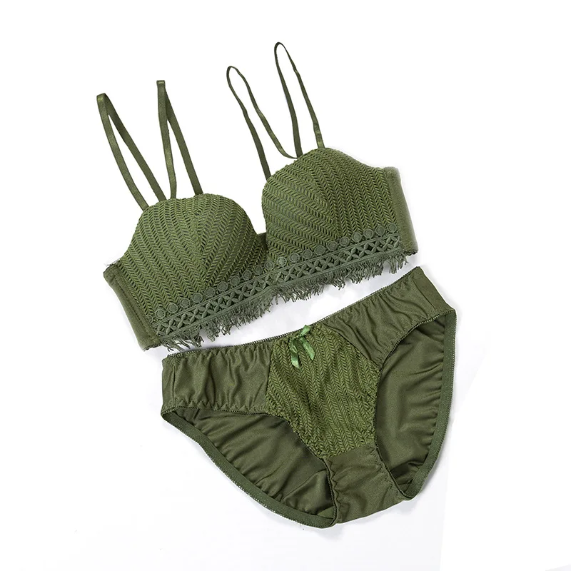 

2020 new Sexy embroidery underwear women set Comfortable lingerie set Bow Breathable bra and panty sets Push up bralette panties