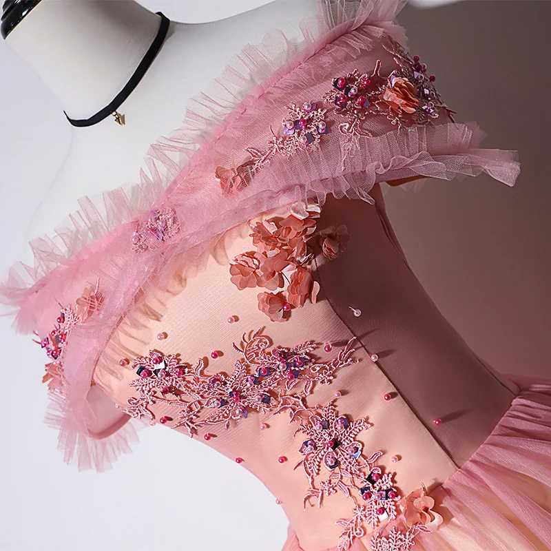 Платье с открытыми плечами цветочным принтом и | Свадьбы торжества