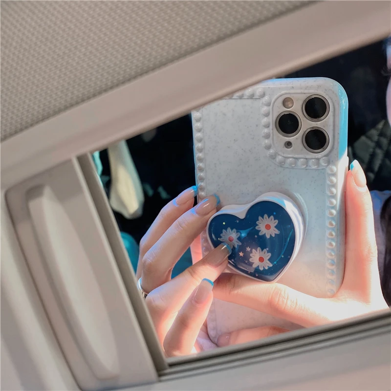 

New Korean popular love smiley 3D Folding stand phone case for iphone 12min 11 pro max SE 2020 7 plus 8 X XR XS MAX X cute cover