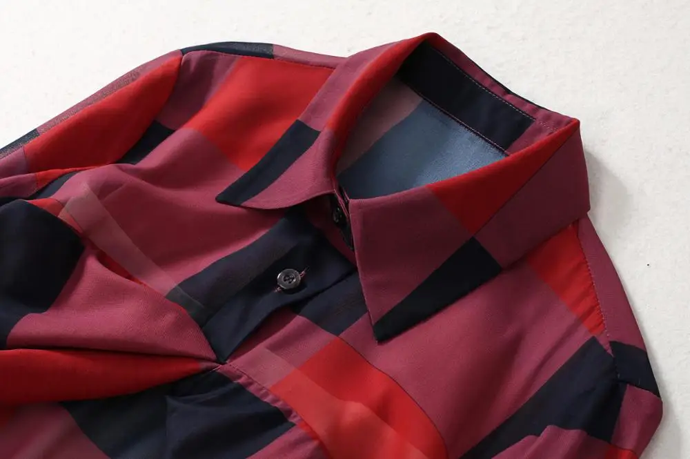 

New European and American women's dresses for spring 2020 Long sleeve lapel Check print fashionable pleated belt dress