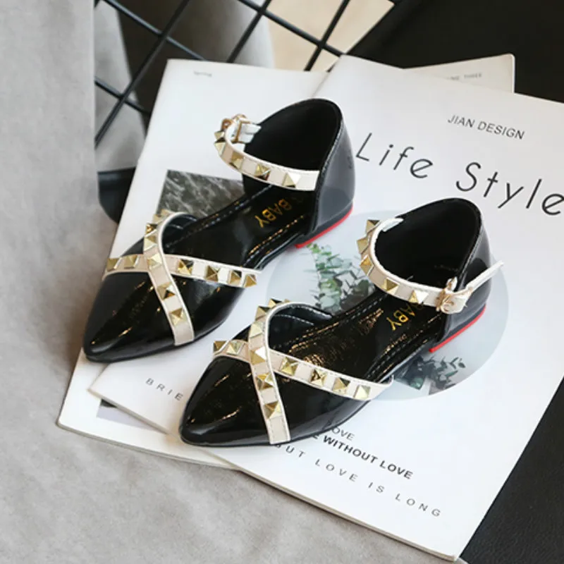 Новинка летняя кожаная обувь для девочек детская принцессы маленьких выпускного