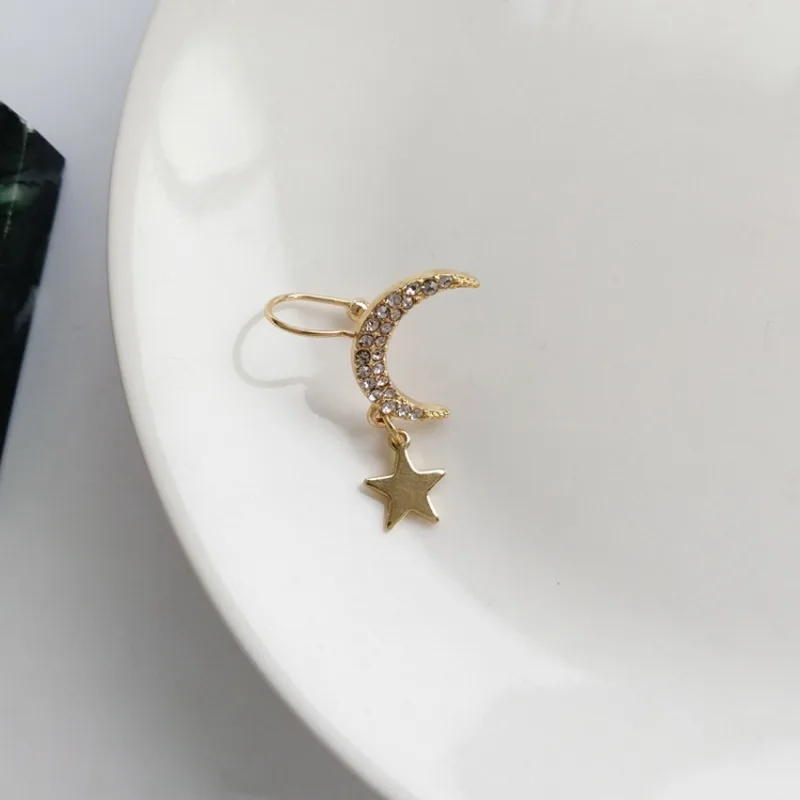 

New Style Fashion Rhineston Leaf Lightning Lmitatione Pearl Star Moon Buckle Bone Clip Ear Clip Earrings Women Party Wedding