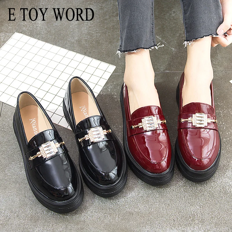 E TOY/Женская обувь на плоской подошве Обувь из лакированной кожи платформе