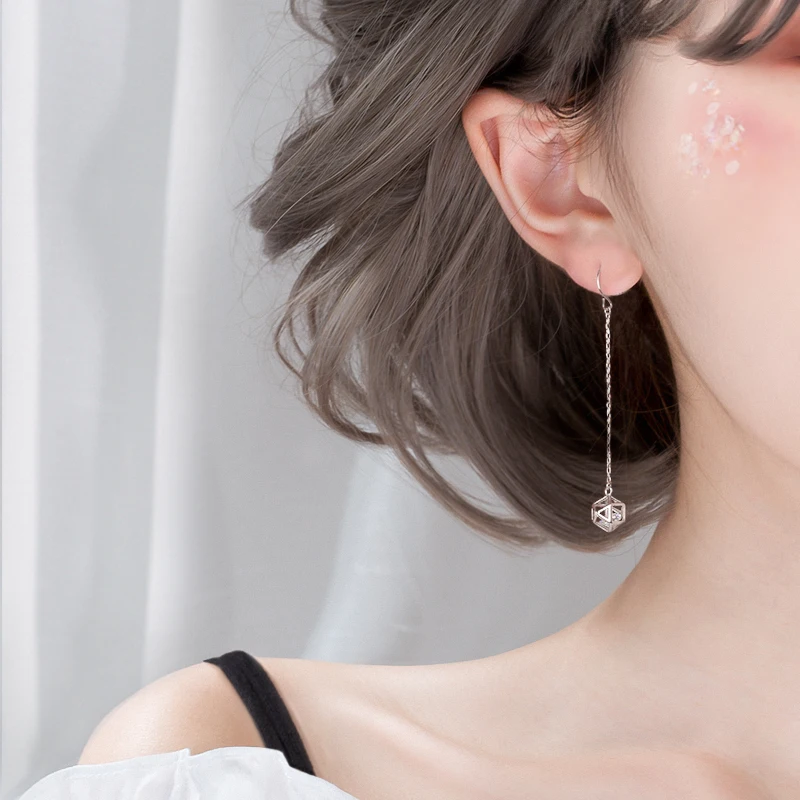 Женские серьги-подвески в виде кубика циркония серебристый цвет ААА S925