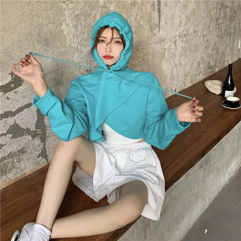 

Real Shot Short Hood Bare Midriff High Waist Sweater for Women