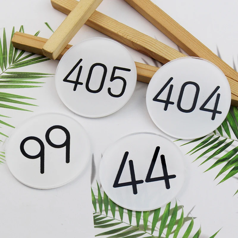 

Значок с номером Hunter x Hunter Hisoka из аниме косплей Kurapika Killua Zoldyck GON