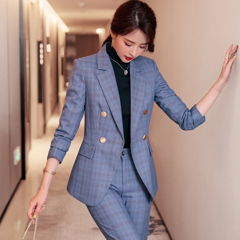 Женский деловой костюм из блейзера в офисном стиле осенне-зимний комплект одежды