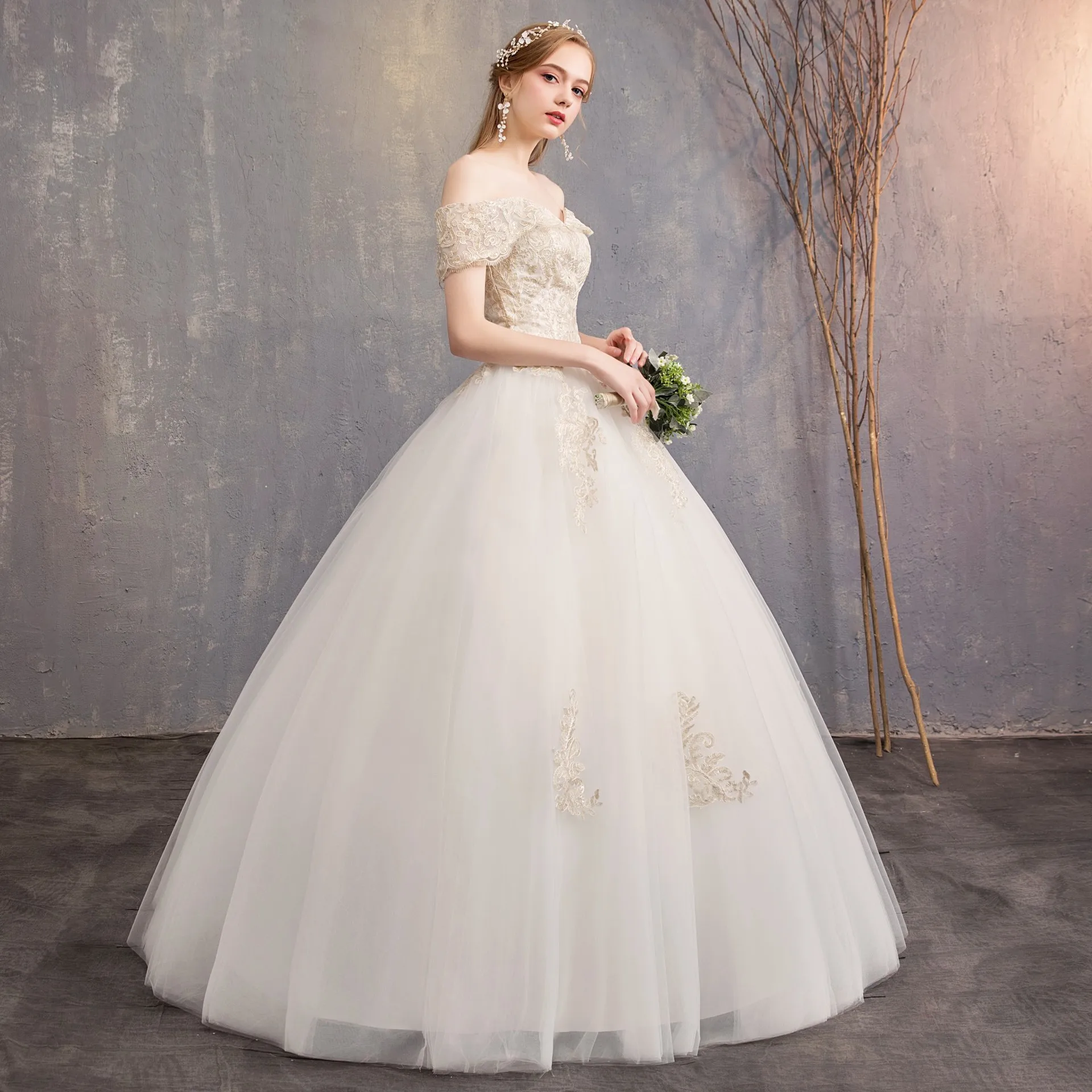 Свадебное платье невесты 2019 весна новый стиль внешней торговли Мода слово плечо