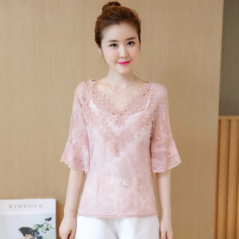 

Korean Style Chiffon Women Short Sleeved Top Blouse V-neck Lace Top with Camisole EIG88