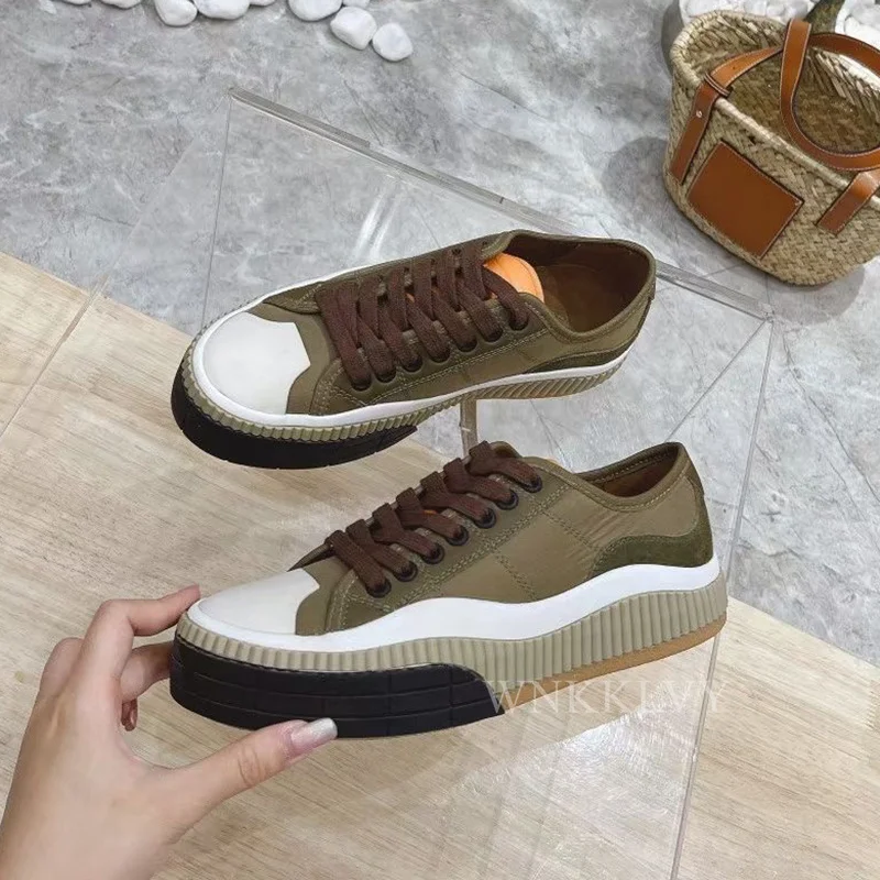 

2021 Thick bottom small white shoes women canvas vamp Splicing mixed color lace up sneakers spring autumn cusual shoes ladies
