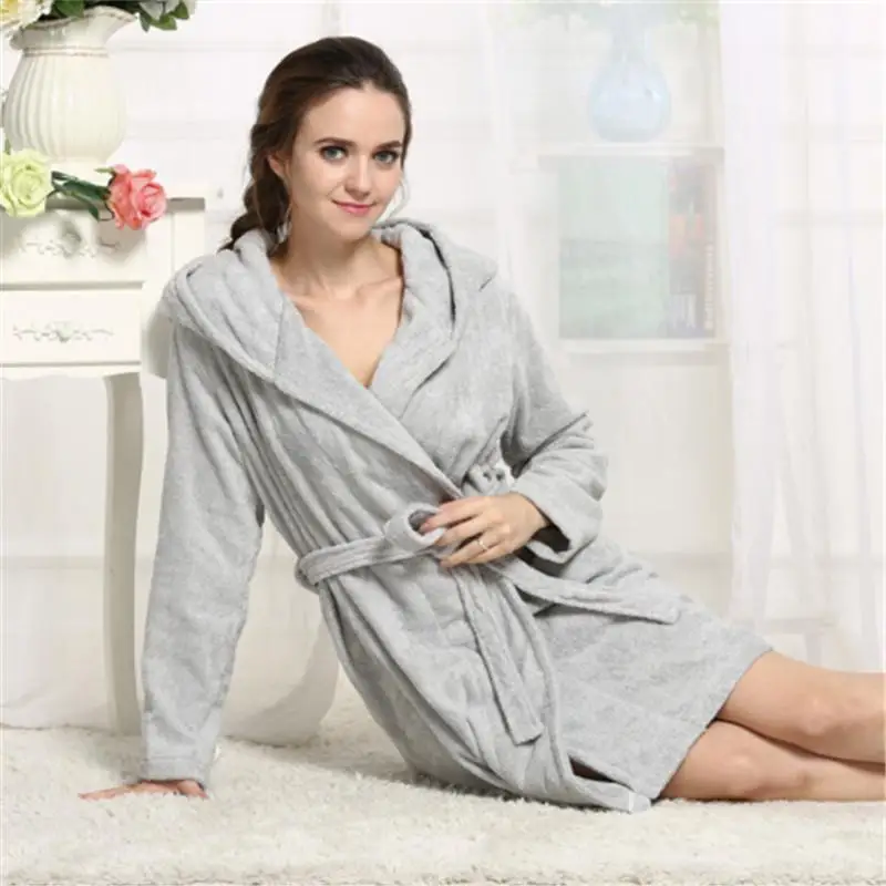 Женский фланелевый Халат модный Европейский зимний теплый с капюшоном Дамское